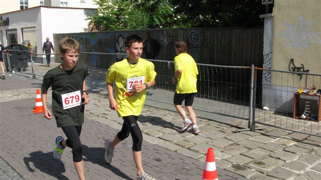 ../Images/BenefizlaufMerseburg2011 (77).jpg